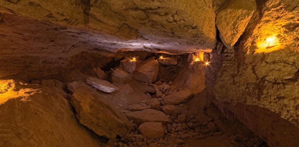 Автор: Геннадий Ганебный